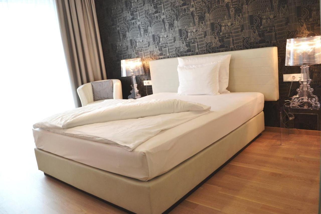 City Hotel Лінц Екстер'єр фото