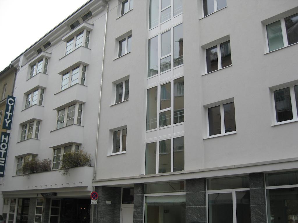 City Hotel Лінц Екстер'єр фото